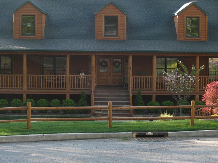 Log Home Staining & Sealing in Delaware 1 Wooden Log Cabin